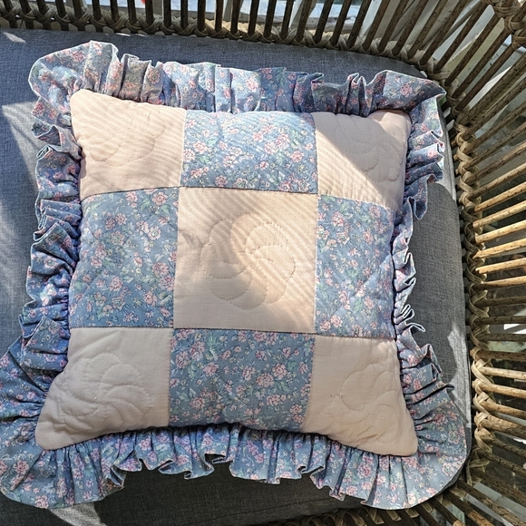 Floral Handmade Vintage Patchwork Quilted Pillow with Ruffle Edges Cottage - Picture 1 of 2